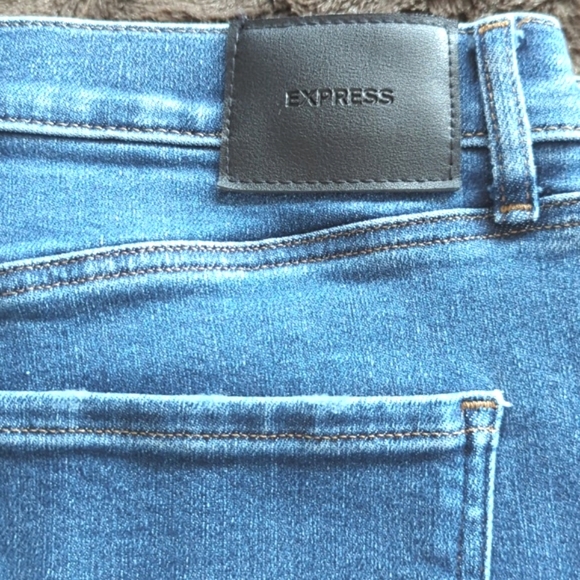 Express Skinny Distressed Mid Rise 14R - Picture 3 of 5